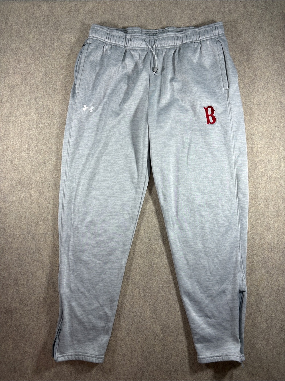 RARE Under Armour Boston Red Sox Storm Armour Fleece Joggers Women’s L EUC